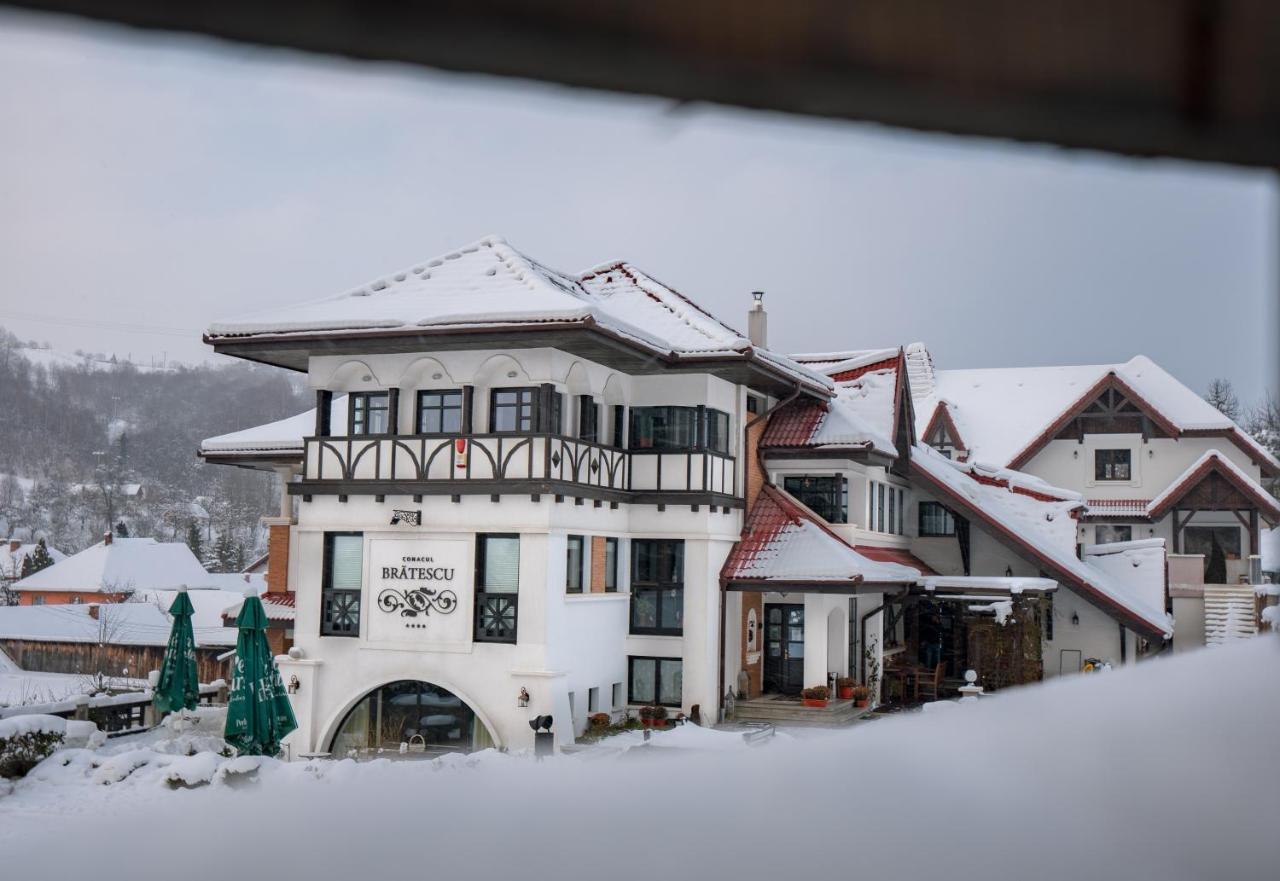 Conacul Bratescu Hotel Bran  Eksteriør billede