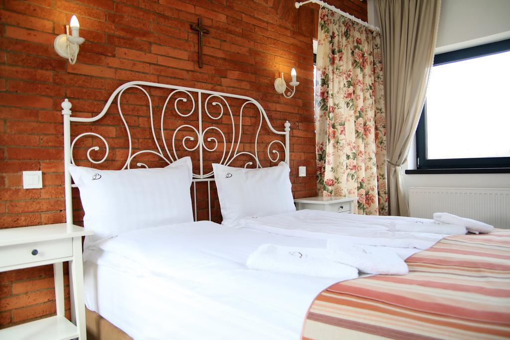 Conacul Bratescu Hotel Bran  Eksteriør billede