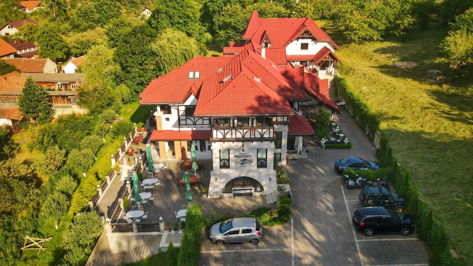 Conacul Bratescu Hotel Bran  Eksteriør billede