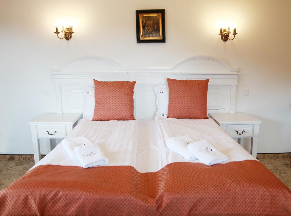 Conacul Bratescu Hotel Bran  Værelse billede