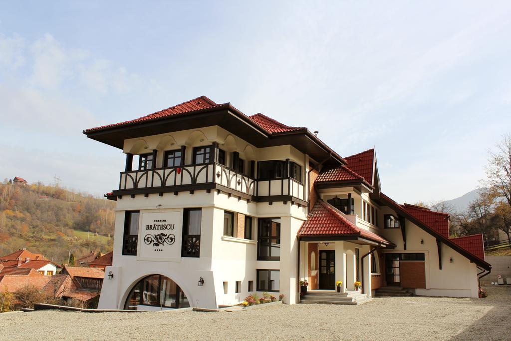 Conacul Bratescu Hotel Bran  Eksteriør billede