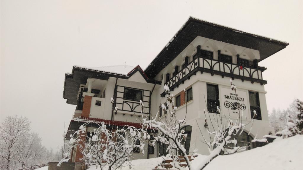 Conacul Bratescu Hotel Bran  Eksteriør billede